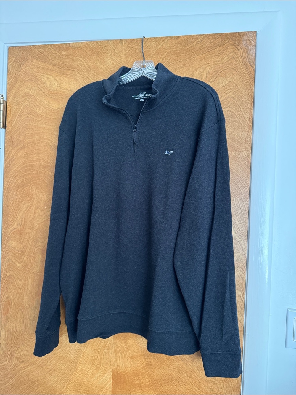 Vineyard Vines 🐳Men's Black Quarter-Zip Sweater